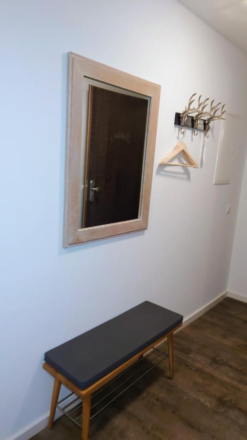 Maurers Schlierseetraum 6, Studio 455 mit 42 qm neu renoviert, Erdgeschoss mit Terrasse in ruhiger Lage am Kirchbichlweg 8 Exterior foto